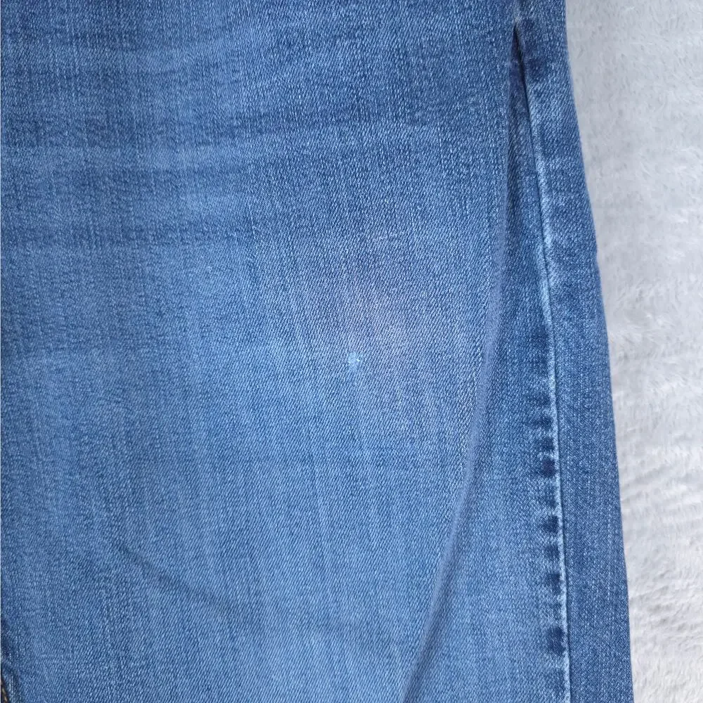 Levis Jeans Mens 38x30 Blue‎ 559 Relaxed Straight Distressed Denim Stretch 2013
